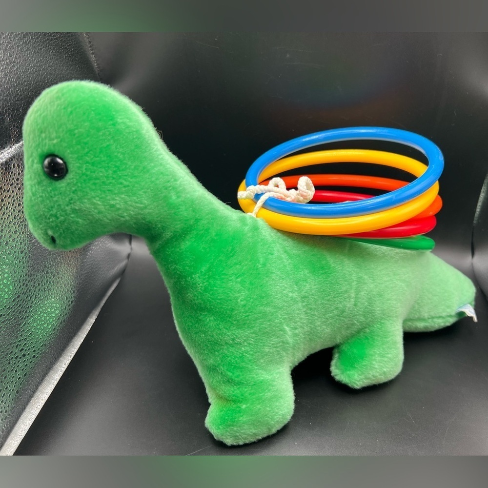 Vintage Plush Dinosaur Ring Toss Game Toy Stuffed Animal Eden Green Toddler